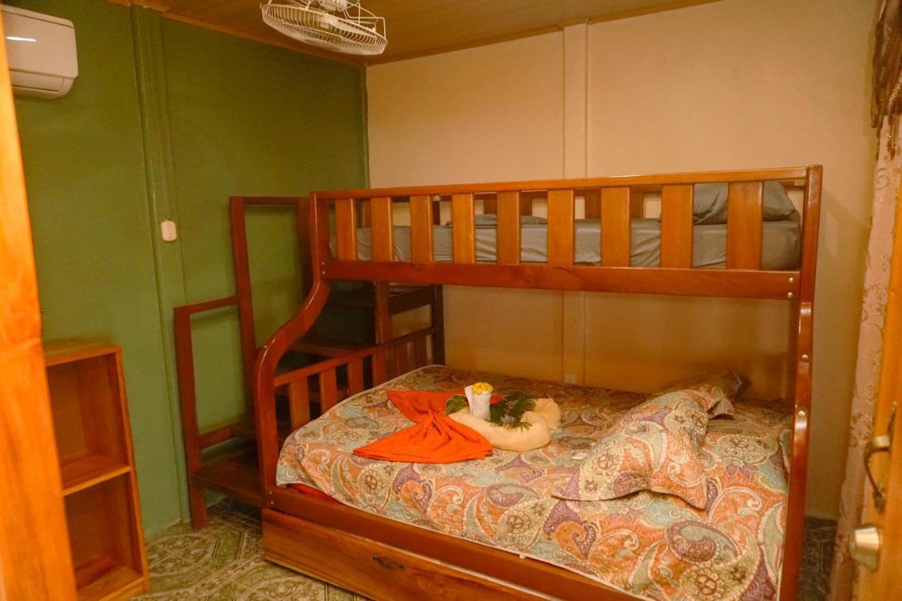 Hotel Gitana Corcovado, Y Tour Operador Drake Bay ภายนอก รูปภาพ