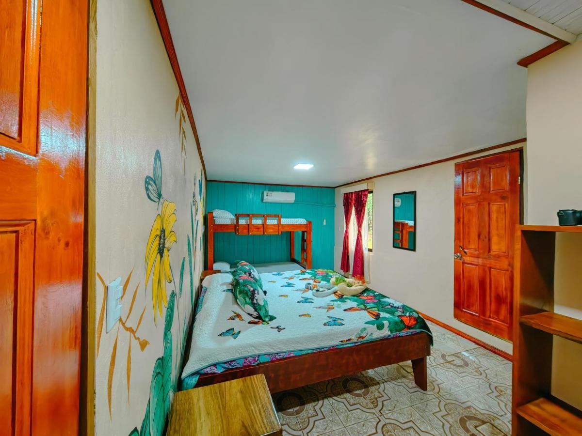 Hotel Gitana Corcovado, Y Tour Operador Drake Bay ภายนอก รูปภาพ